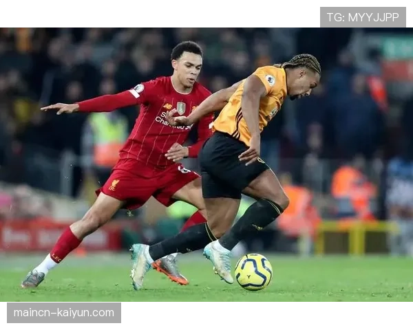 利物浦进攻三区传球成功率骤降 前场配合缺乏默契